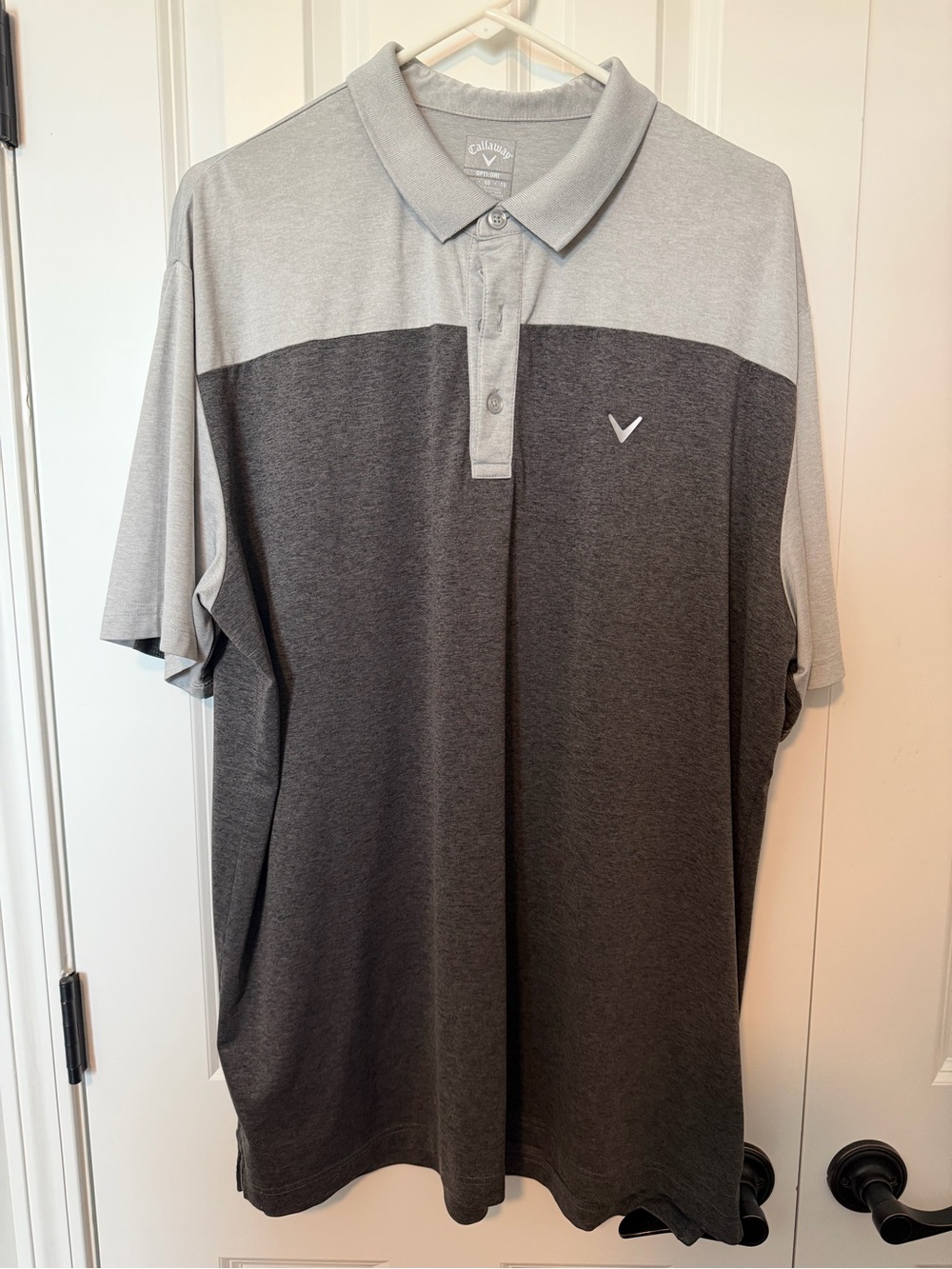 Callaway Men's Two-Tone Light Gray and Dark Gray Golf Polo